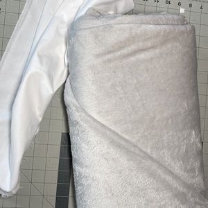 Silver/Light Grey Premium Fleece, 2 Full Yards! 72” x 65” wide! New! So SOFT! 🔥